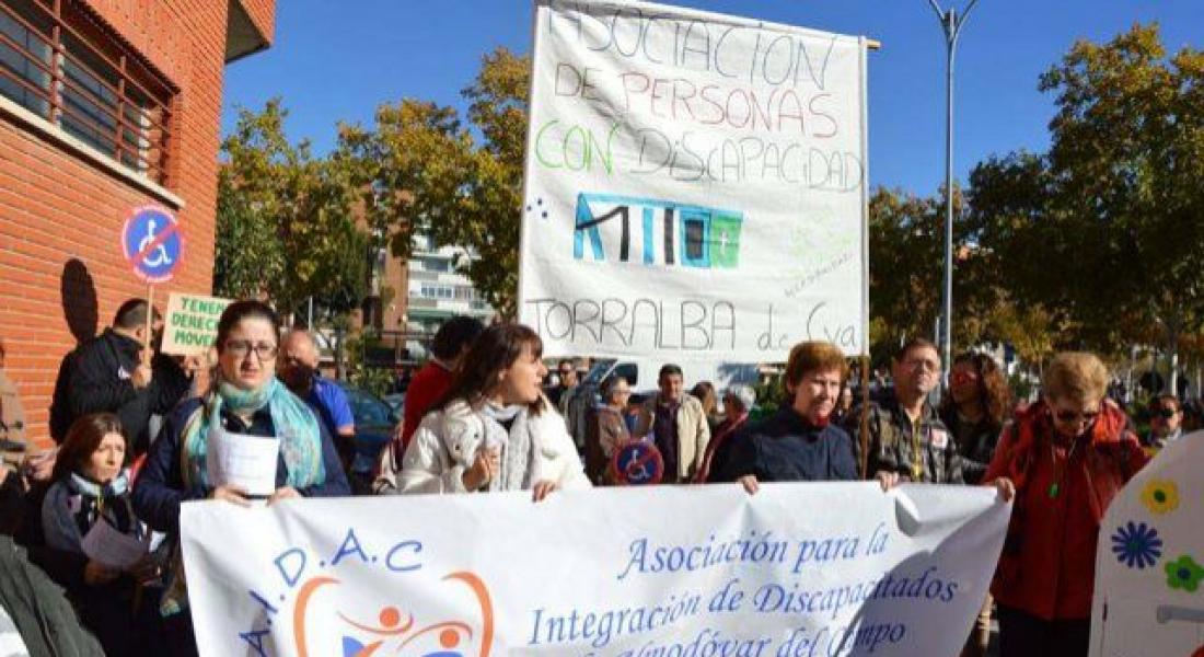 Imagen de archivo de la asociación Aidac Oretania, en una manifestación en favor de la accesibilidad